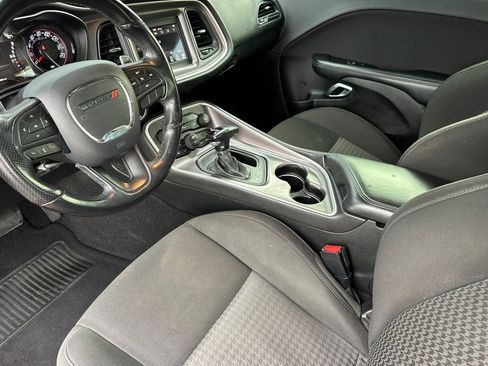 Used 2019 Dodge Challenger GT w/ Blacktop Package image 9