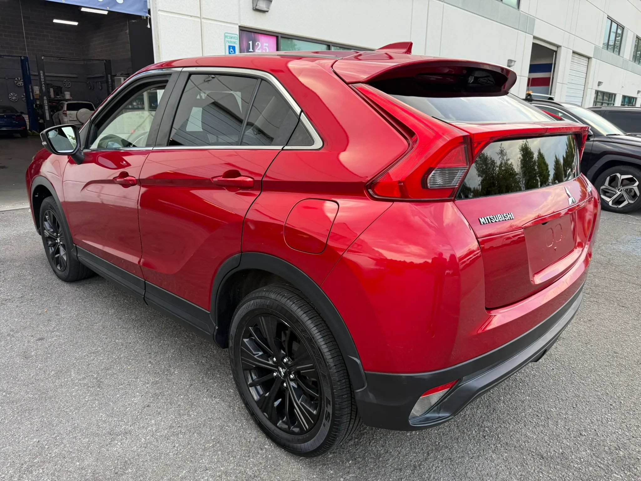 Used 2019 Mitsubishi Eclipse Cross LE AWD/4WD image 15