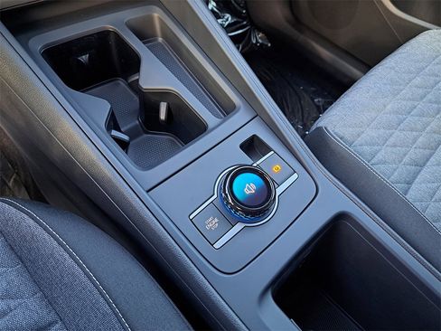 New 2026 Volkswagen Tiguan S image 8