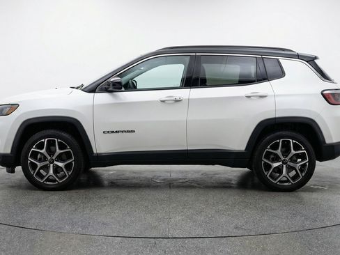 Used 2025 Jeep Compass Limited AWD/4WD image 5