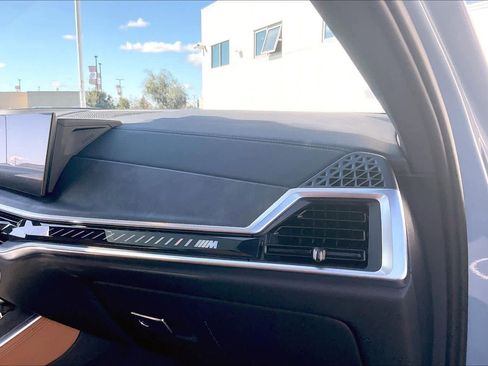 Used 2025 BMW X5 M60i image 19