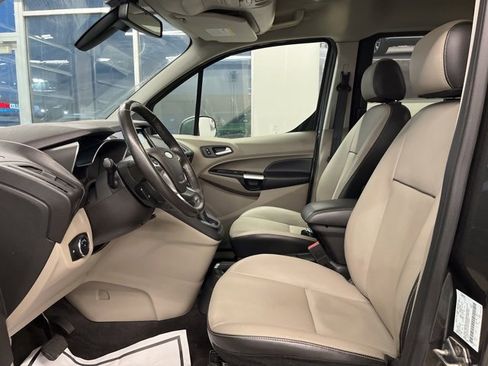 Used 2017 Ford Transit Connect Titanium image 13