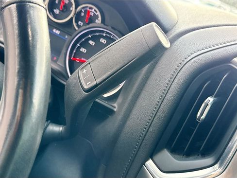 Used 2020 Chevrolet Silverado 1500 LT Trail Boss image 27