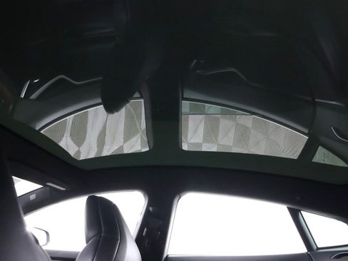 Used 2018 Tesla Model S 75D AWD/4WD image 26