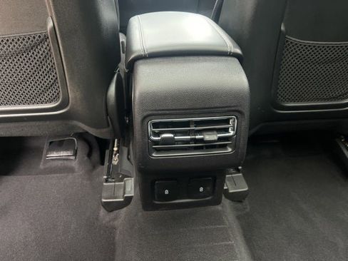 Used 2023 Lincoln Corsair AWD w/ Equipment Group 101A image 15