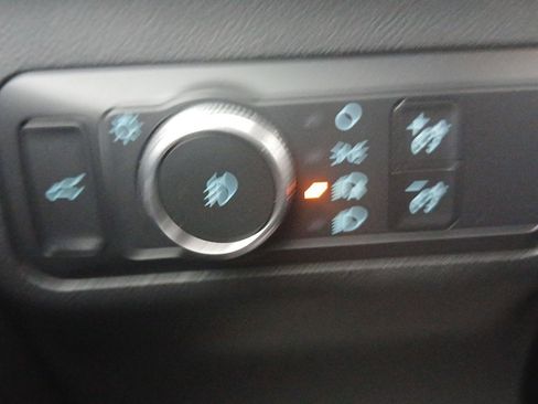 Used 2021 Ford Escape SEL image 11