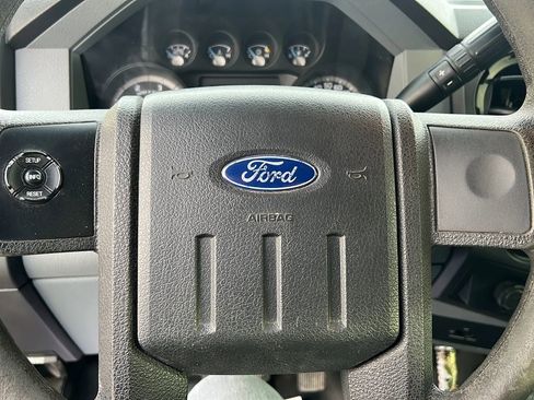 Used 2011 Ford F250 XL AWD/4WD image 28