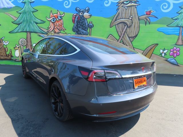 Used 2018 Tesla Model 3 Long Range RWD image 7