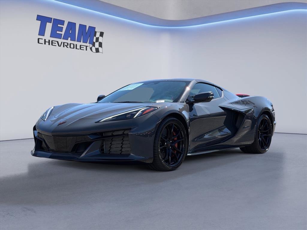 Certified 2027 Chevrolet Corvette Grand Sport w/ Z52 Sport Performance Package RWD image 3