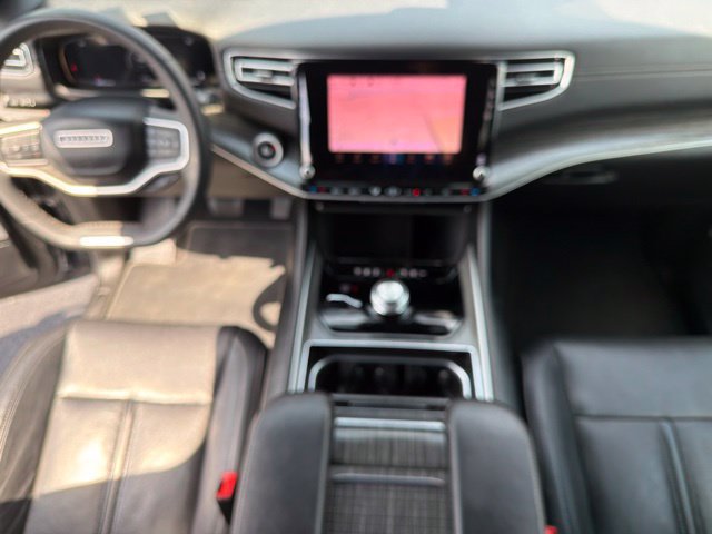 Used 2024 Jeep Wagoneer Series II AWD/4WD image 28