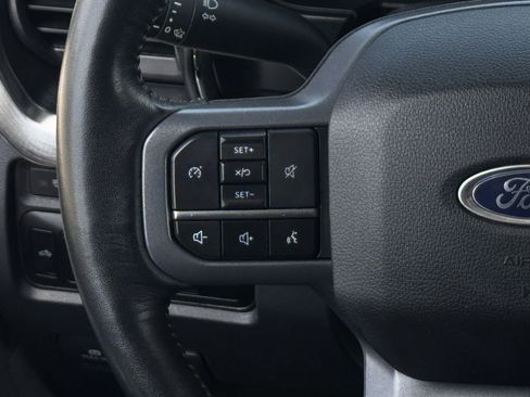 Used 2023 Ford F250 Lariat w/ Sport Appearance Package image 16