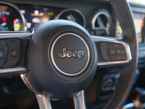 Used 2023 Jeep Wrangler Unlimited Sahara w/ Cold Weather Group AWD/4WD image 46