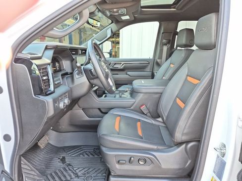Used 2026 GMC Sierra 2500 AT4 w/ AT4 Premium Plus Package AWD/4WD image 12