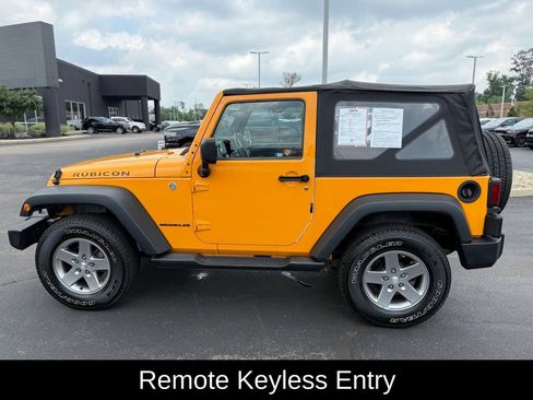 Used 2012 Jeep Wrangler Rubicon w/ PWR Convenience Group AWD/4WD image 5