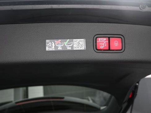 Used 2026 Mercedes-Benz GLC 300 GLC 300 image 28