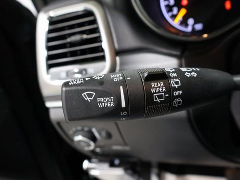 Certified 2021 Jeep Grand Cherokee Limited w/ Luxury Group II image 41