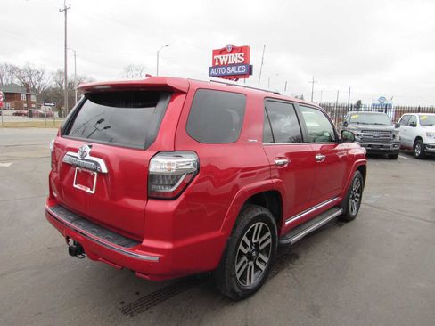 Used 2016 Toyota 4Runner Limited image 5