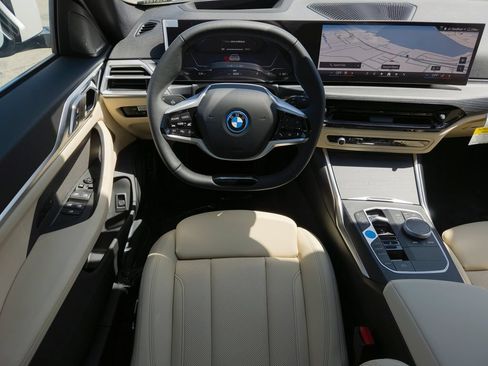 New 2026 BMW i4 eDrive40 w/ Premium Package RWD image 15