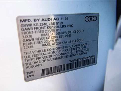 Used 2025 Audi Q3 2.0T Premium image 27