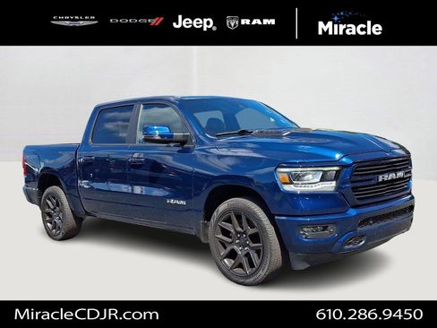 Used 2023 RAM 1500 Laramie AWD/4WD image 1