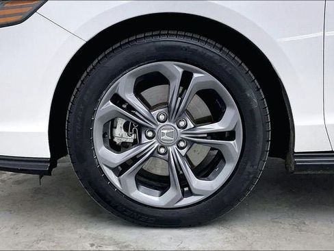 Certified 2024 Honda Accord EX-L image 10