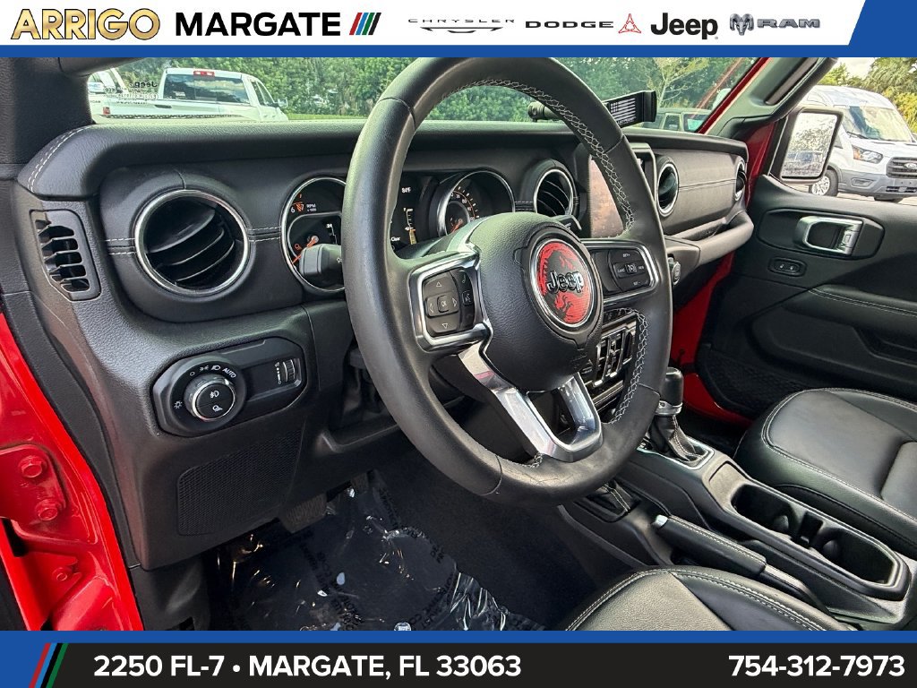 Used 2023 Jeep Gladiator Overland w/ Popular Equipment Package AWD/4WD image 10