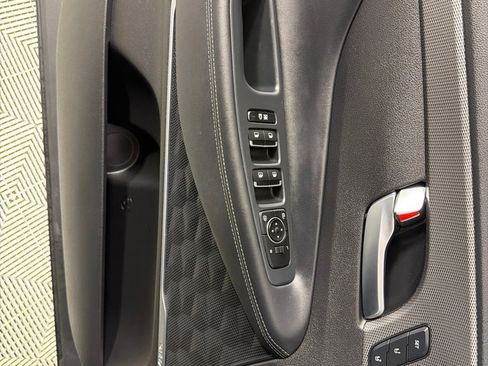 Used 2020 Hyundai Santa Fe Limited image 11