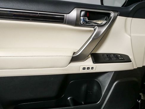 Used 2022 Lexus GX 460 Luxury image 6