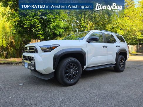 Used 2025 Toyota 4Runner SR5 AWD/4WD image 1