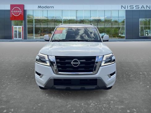 Certified 2024 Nissan Armada SL RWD image 2