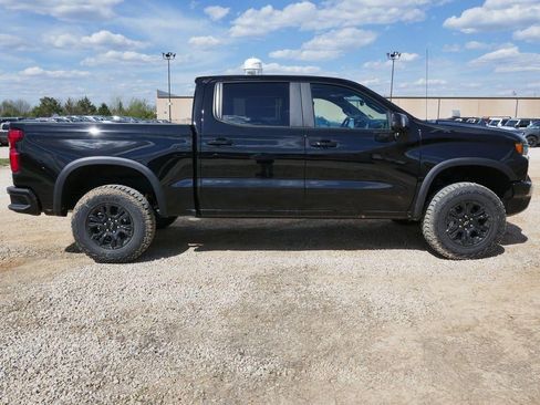 New 2026 Chevrolet Silverado 1500 ZR2 w/ Dark Appearance Package AWD/4WD image 3