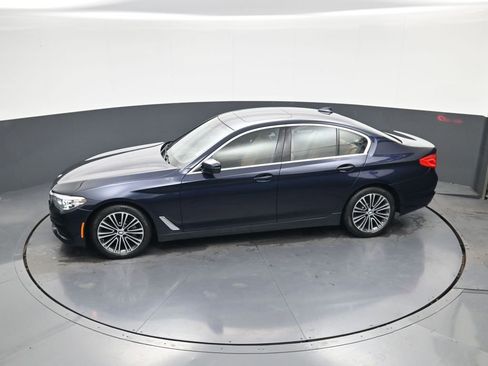 Used 2019 BMW 540i xDrive image 30