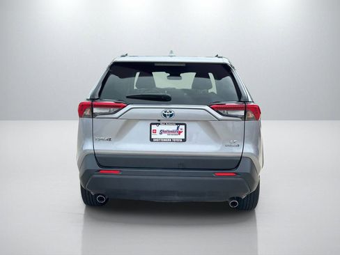 Certified 2022 Toyota RAV4 LE AWD/4WD image 6