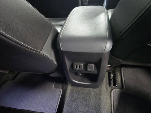 Used 2019 Chevrolet Colorado Z71 AWD/4WD image 27