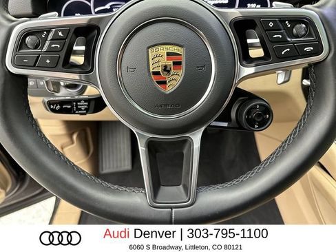 Used 2023 Porsche Cayenne Coupe AWD/4WD image 14