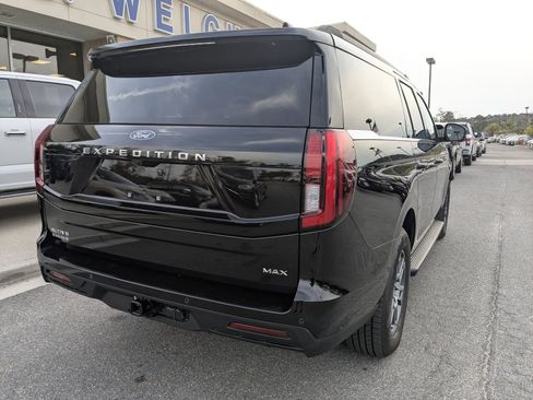 Certified 2025 Ford Expedition Max Active image 5