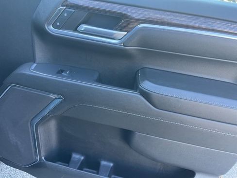 Used 2024 GMC Sierra 1500 SLE image 20