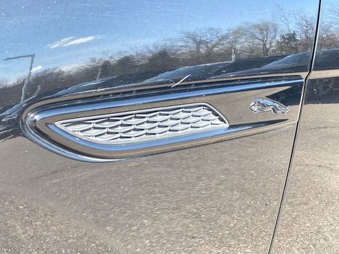 Used 2024 Jaguar F-PACE R-Dynamic S image 33