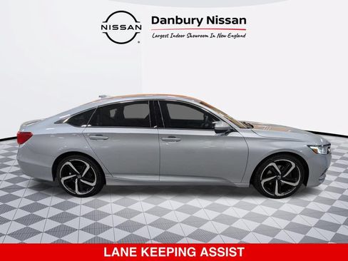 Used 2020 Honda Accord Sport image 2