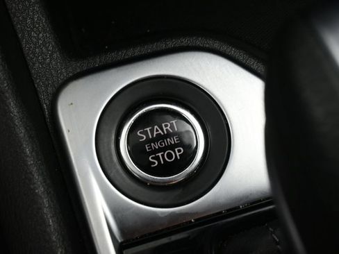 Used 2024 Nissan Sentra SV FWD image 29