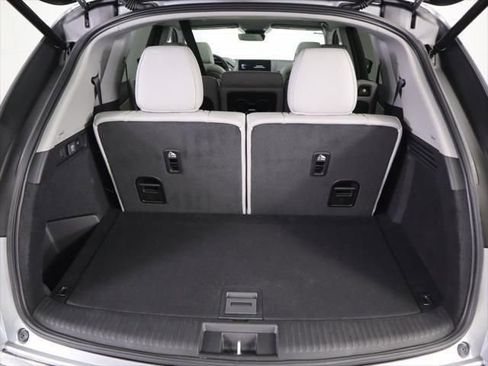 Used 2026 Acura MDX FWD w/ Technology Package image 32
