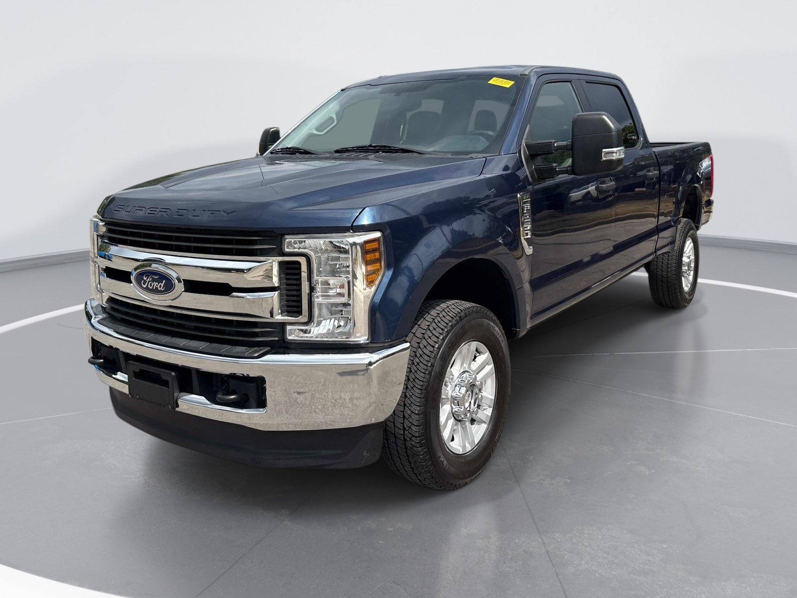 Used 2018 Ford F250 XLT AWD/4WD image 3