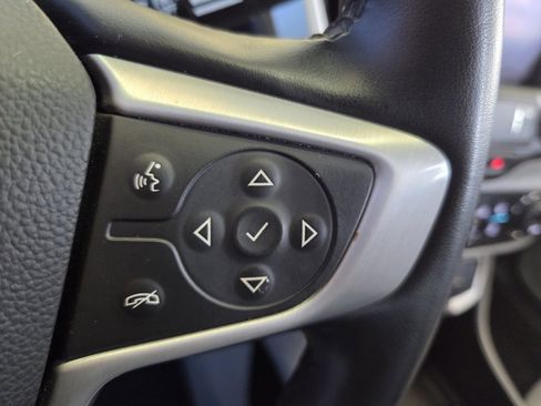Used 2023 GMC Terrain SLT image 33