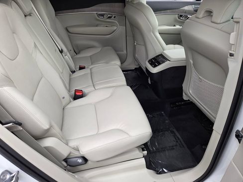 Used 2023 Volvo XC90 B6 Plus w/ Protection Package Premier AWD/4WD image 21
