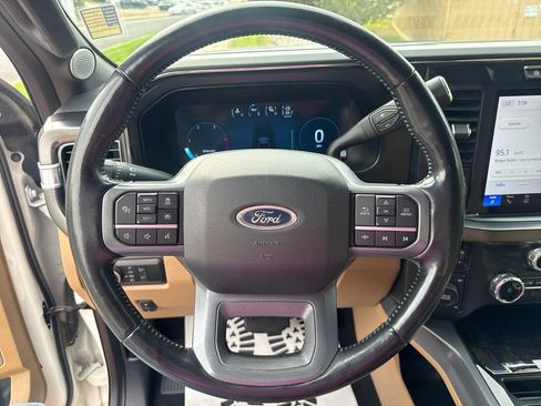 Certified 2024 Ford F350 Lariat w/ Lariat Ultimate Package AWD/4WD image 15