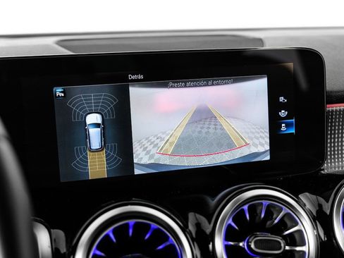 Used 2023 Mercedes-Benz EQB 250+ image 19