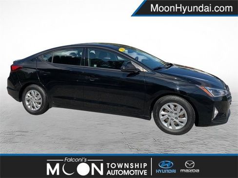 Used 2020 Hyundai Elantra SE w/ Cargo Package (C1) FWD image 1