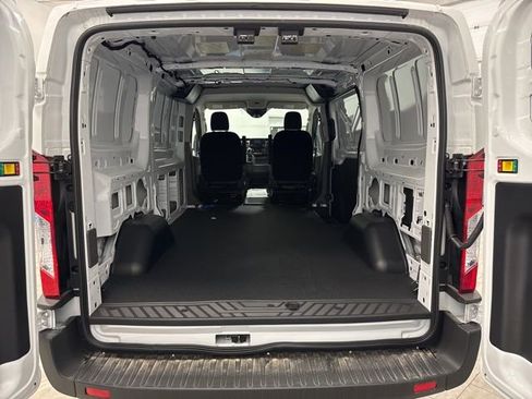 New 2025 Ford Transit 150 Low Roof image 27
