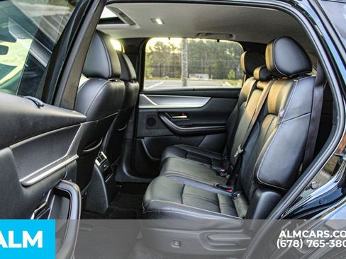 Used 2024 MAZDA CX-90 3.3 Turbo w/ Preferred Plus image 17