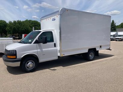 New 2026 Chevrolet Express 3500 w/ Power Convenience Package